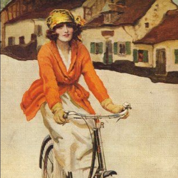 Meet your Posher, Danielle - Picture 1 of 2